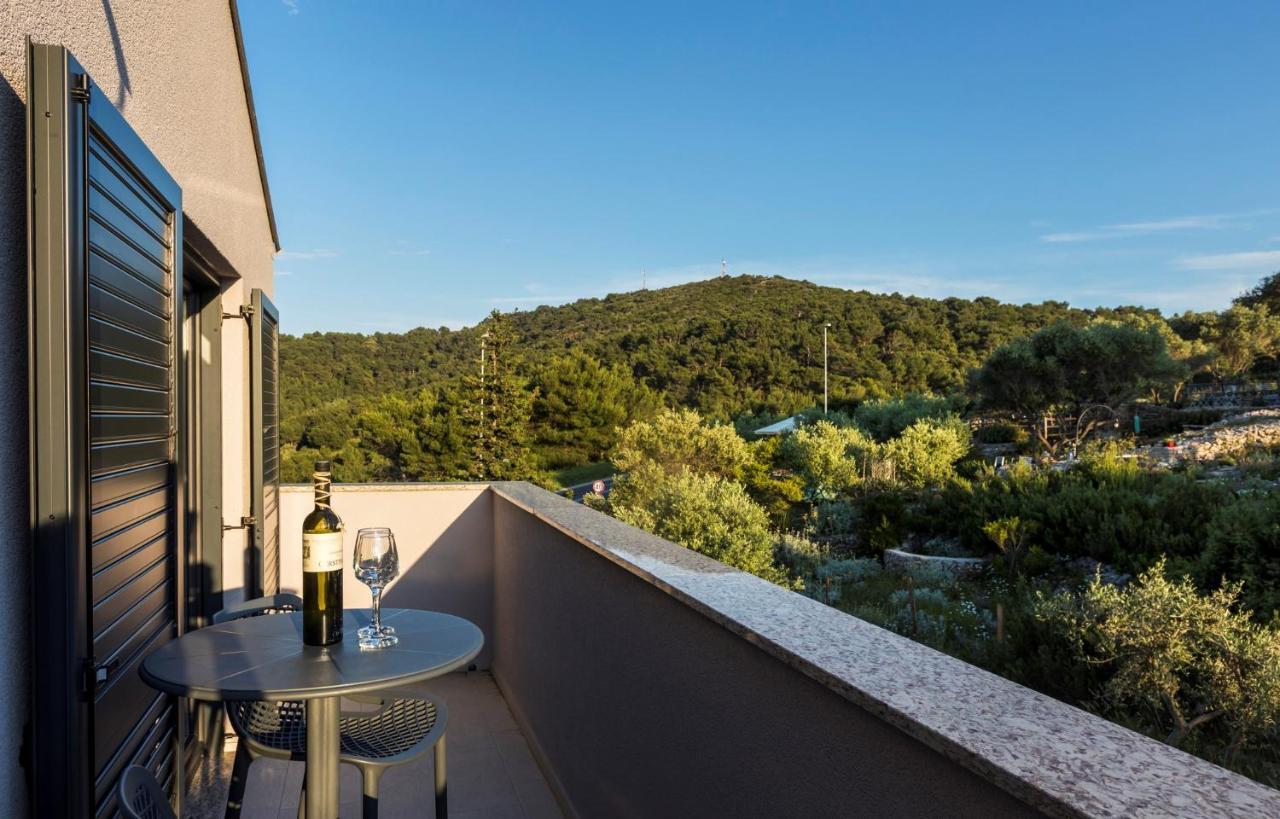 Valbay Residence Mali Lošinj Kültér fotó